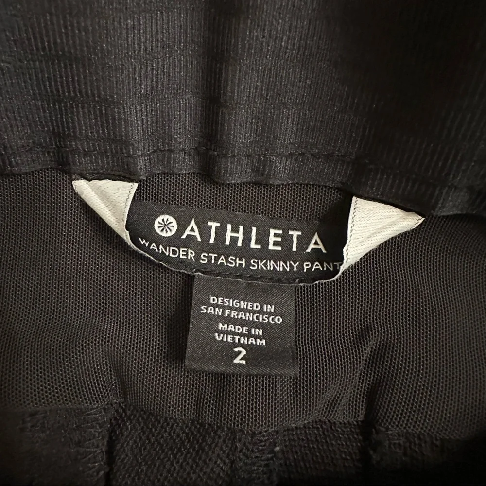 Athleta Wander Stash Skinny Pants Black size 2 - Picture 5 of 9